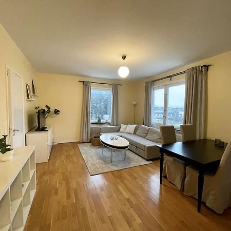 Ferienwohnung Trivsamma Lagenheter Med Fri Parkering Stockholm Exterior foto