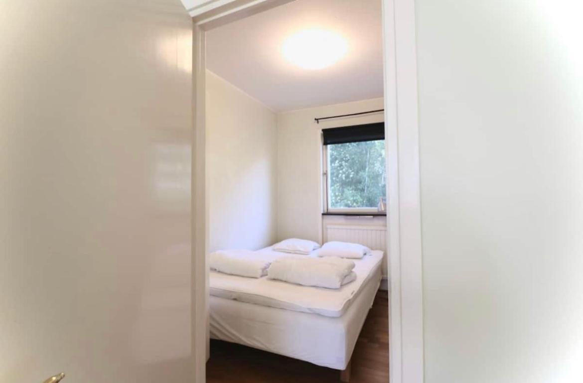 Ferienwohnung Trivsamma Lagenheter Med Fri Parkering Stockholm Exterior foto