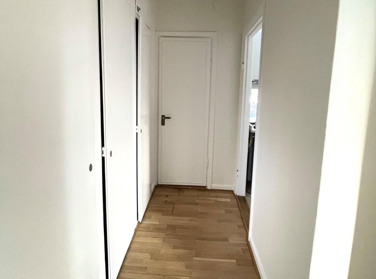 Ferienwohnung Trivsamma Lagenheter Med Fri Parkering Stockholm Exterior foto