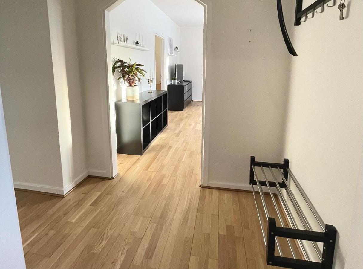 Ferienwohnung Trivsamma Lagenheter Med Fri Parkering Stockholm Exterior foto